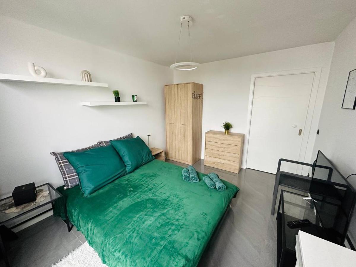 Warsaw City Center Rooms Экстерьер фото